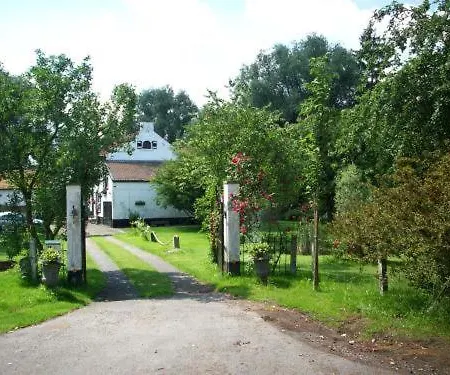 Hotel Moulin De Micro Et - Bed & Dreams Moxhe