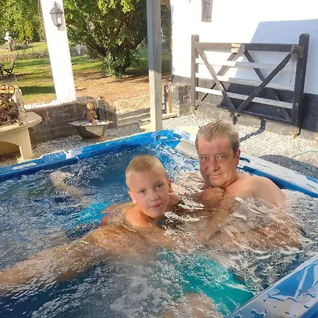 Moulin De Micro Et - Bed & Dreams 4*