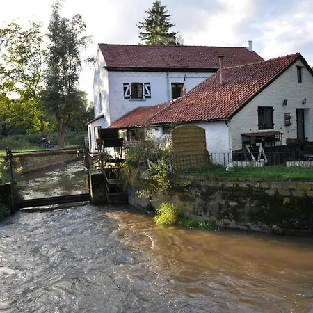 Moulin De Moxhe Micro Gite Et Gite - Bed & Dreams Hotel
